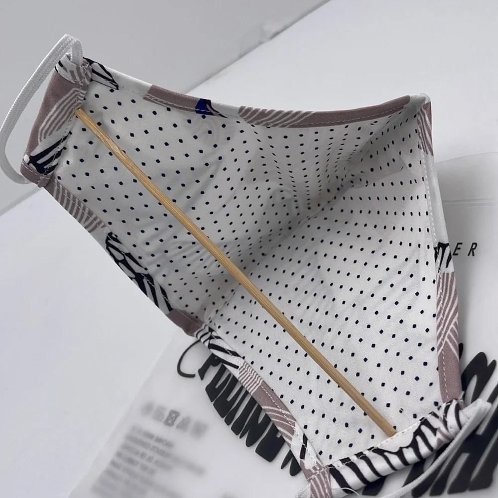Stylish Tan and White Crane Pattern Face Mask TED BAKER Reversible Reusable